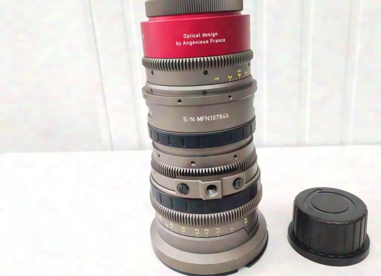 ANGENIEUX EZ.1 30-90mm S35