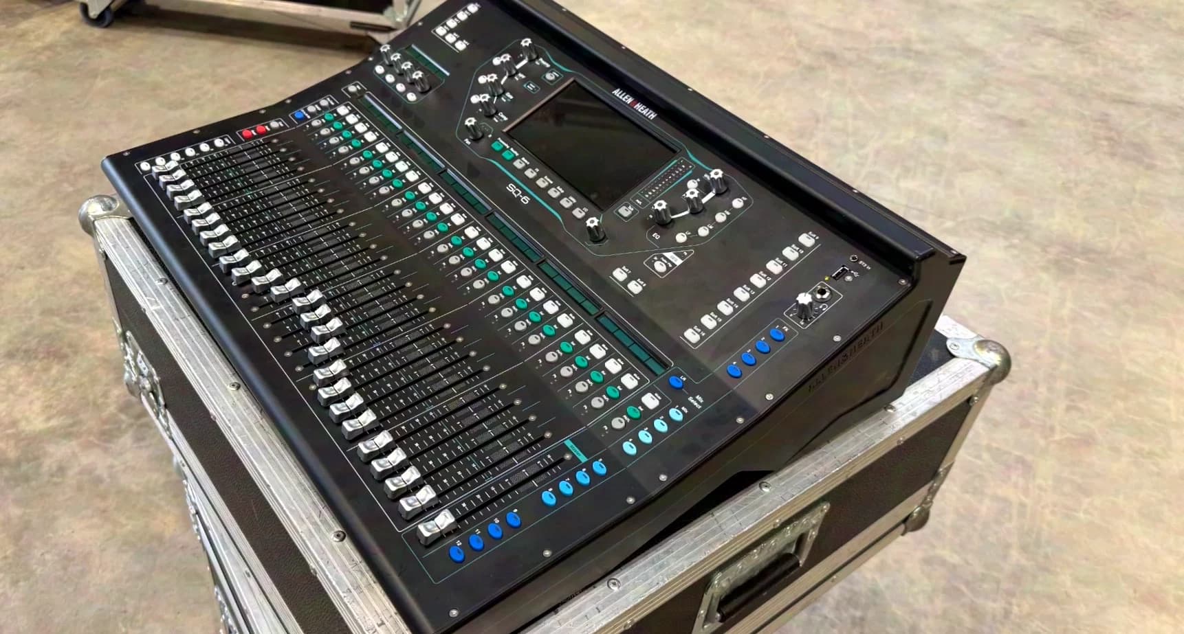 Allen&Heath SQ-6 Mischpult