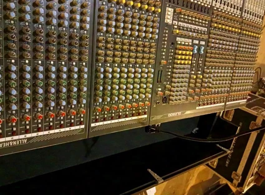 Allen & heath GL2800 32
