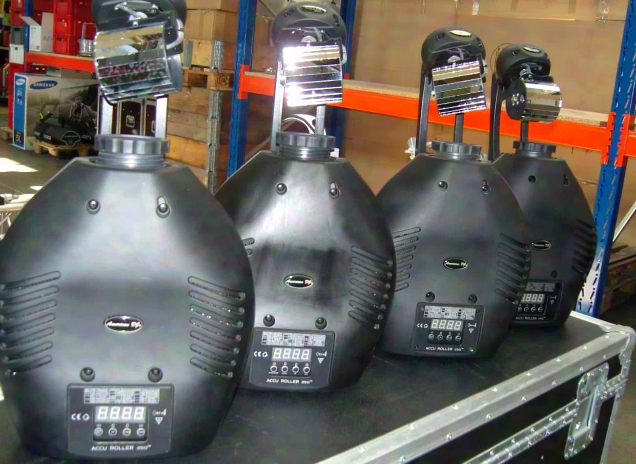 American DJ Accu Roller 250