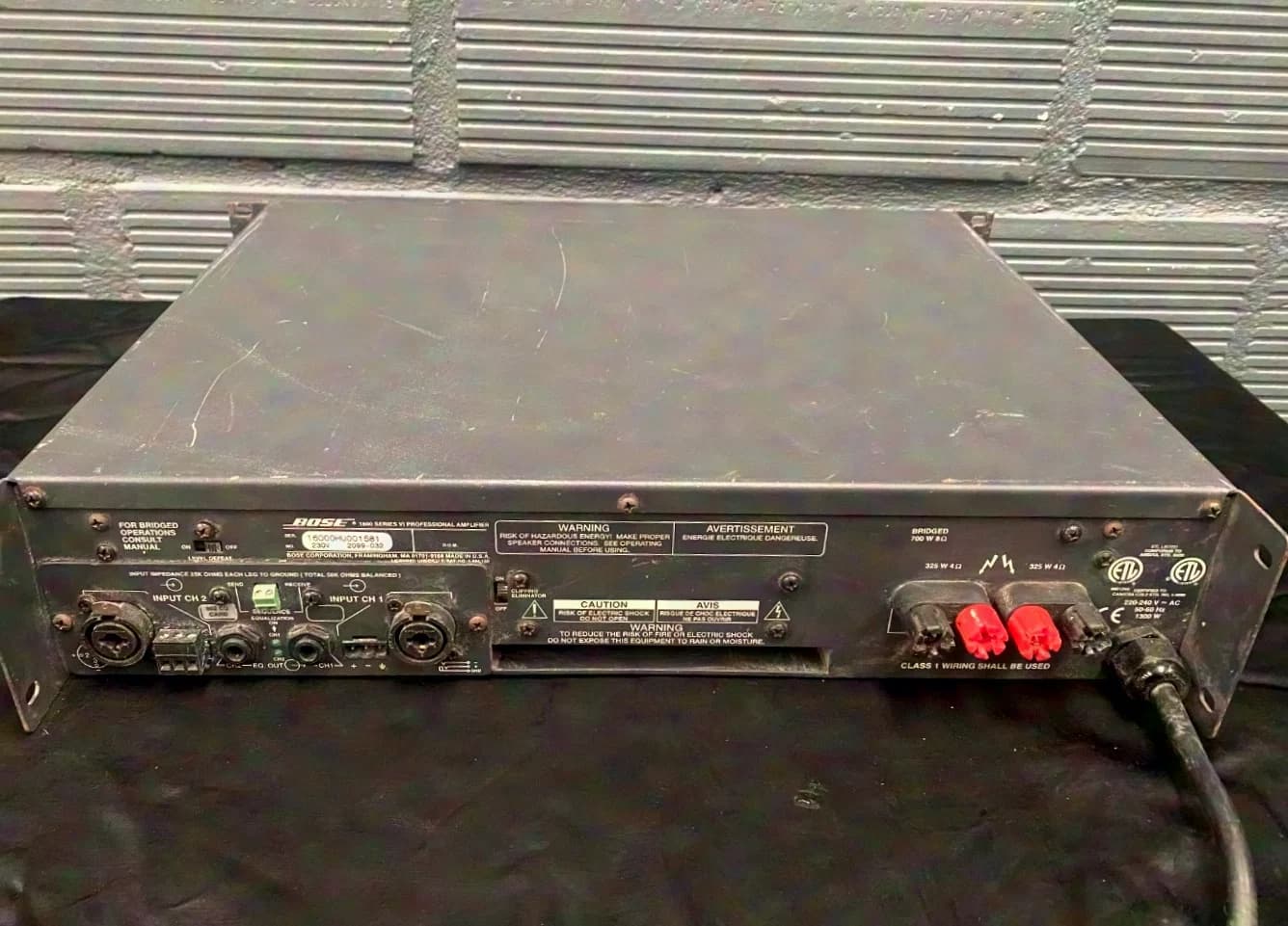 BOSE 1600 VI