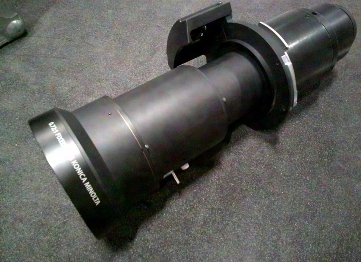 CHRISTIE® HB-Lens | 0,72:1