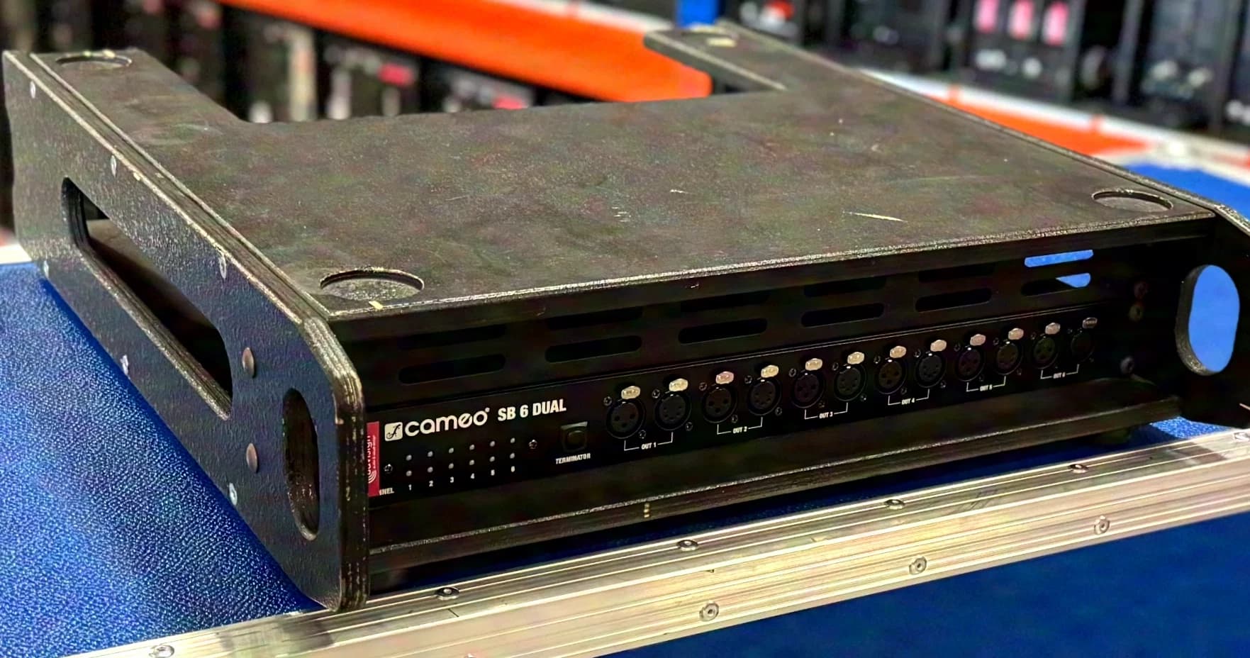 Cameo SB 6 DUAL DMX Splitter