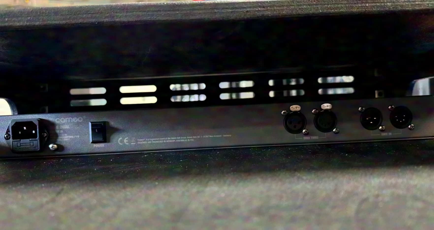 Cameo SB 6 DUAL DMX Splitter
