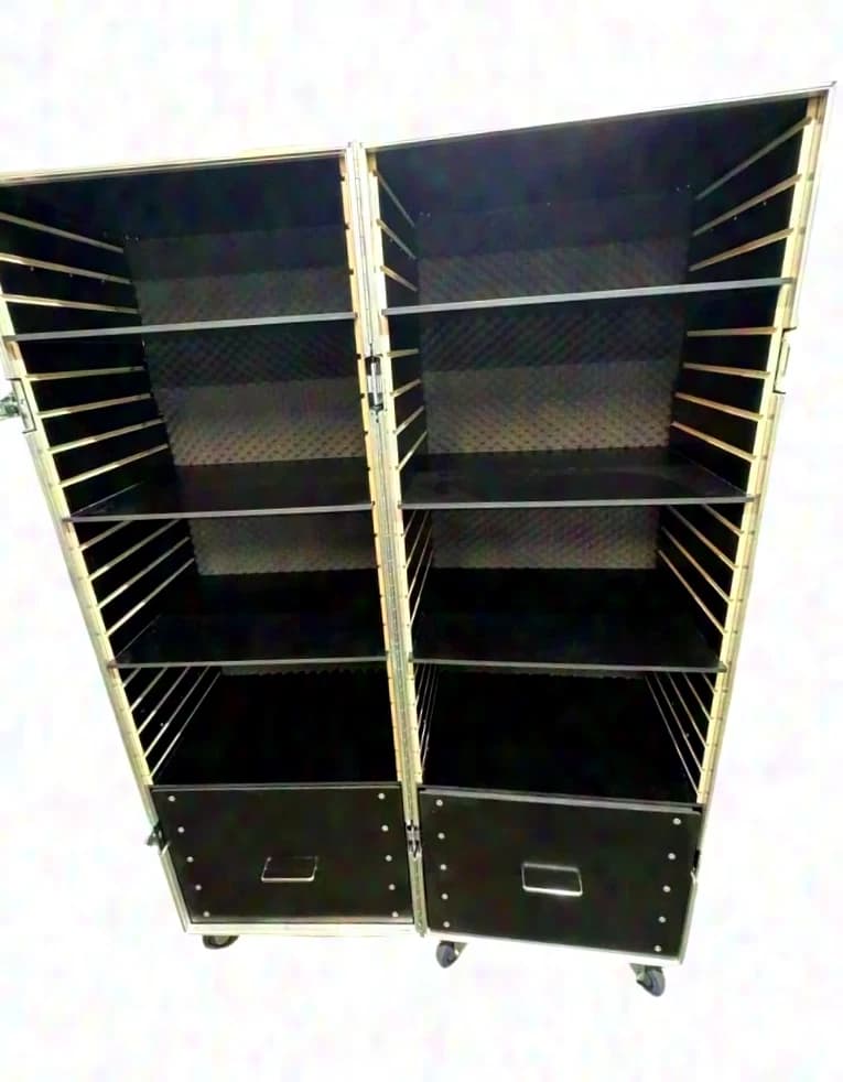 Casebase Garderobe