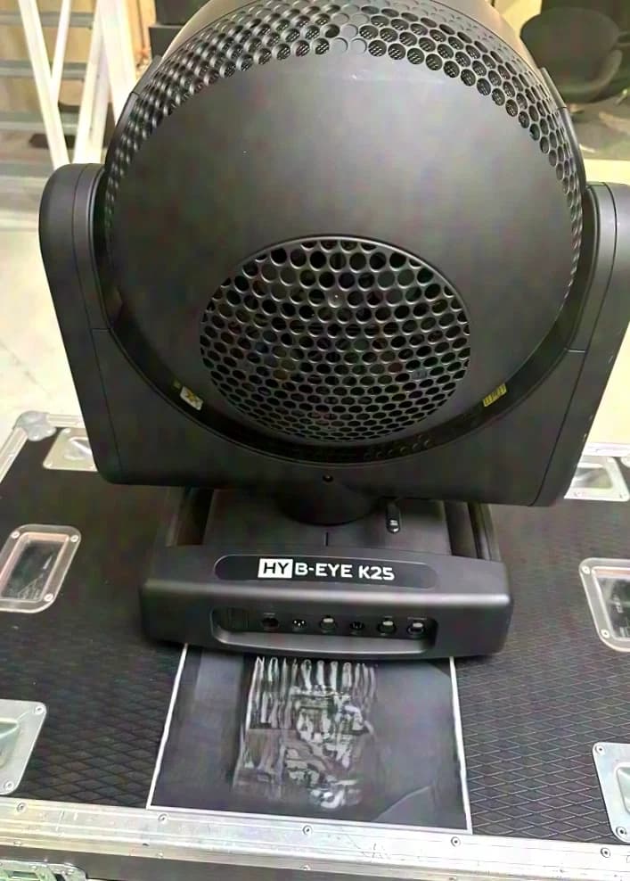 Clay Paky HY B-EYE K25