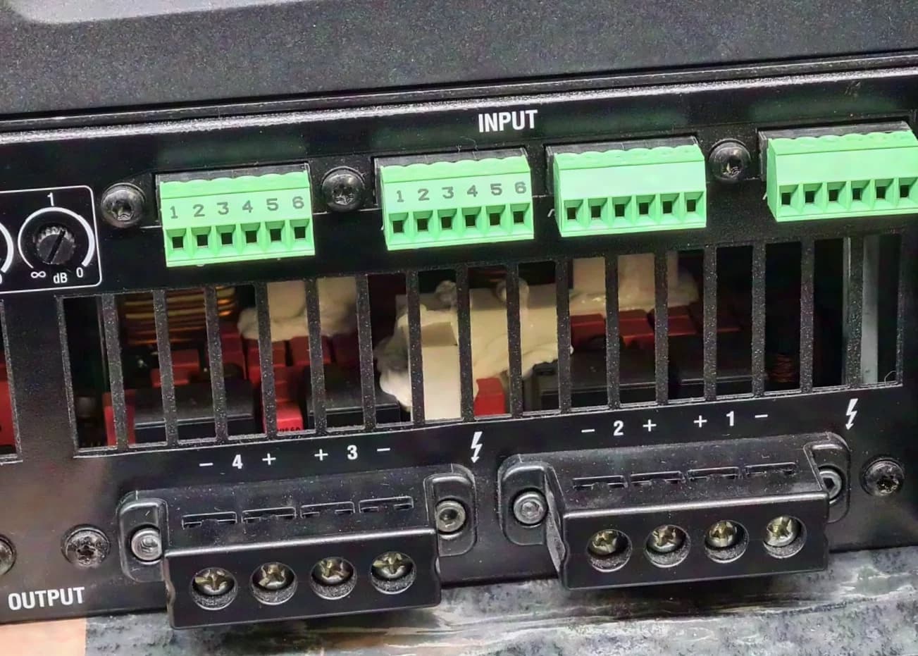 Crown DCI 8 300