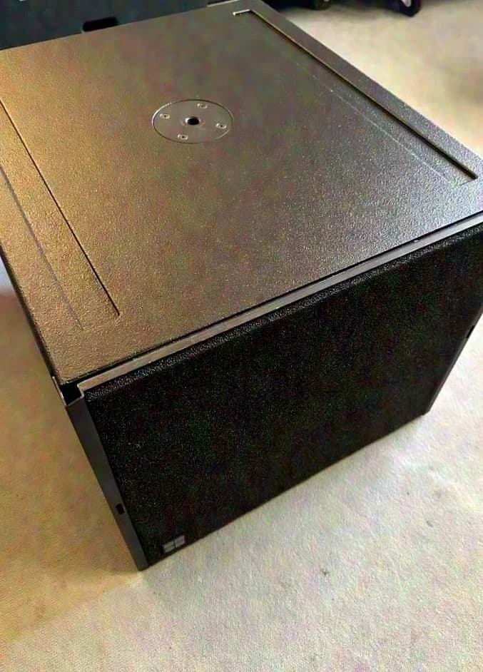 D&B Audiotechnik Q sub
