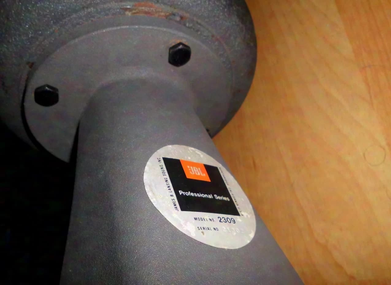 JBL 2390, 2390,