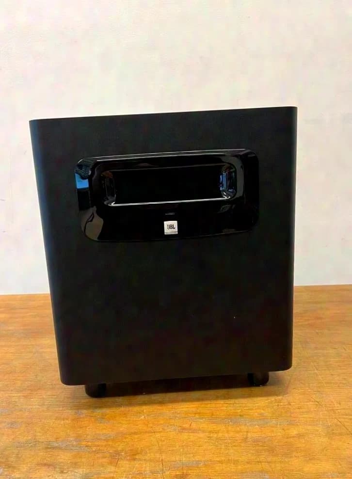 JBL LSR 310 S