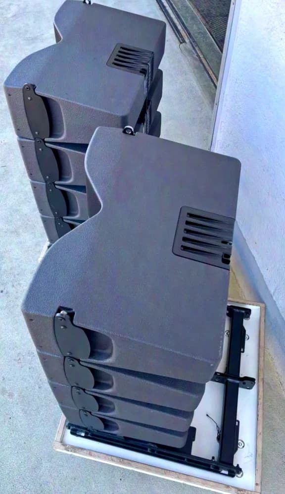 L-Acoustics 4 x KIVA II
