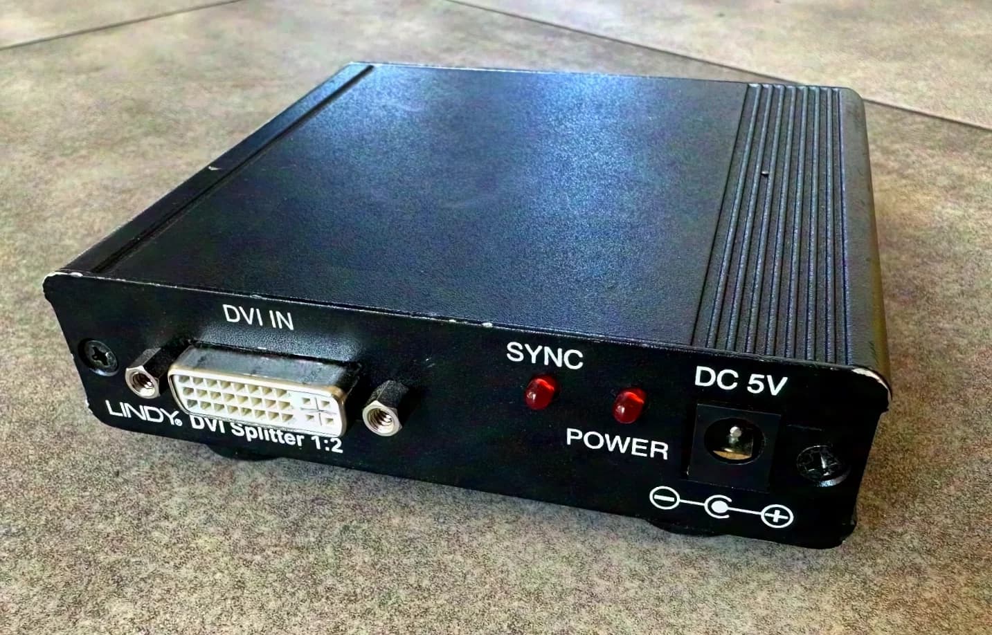 Lindy, 2 Port DVI-D Splitter