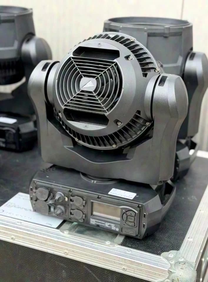 Martin MAC Aura XIP inkl. Case