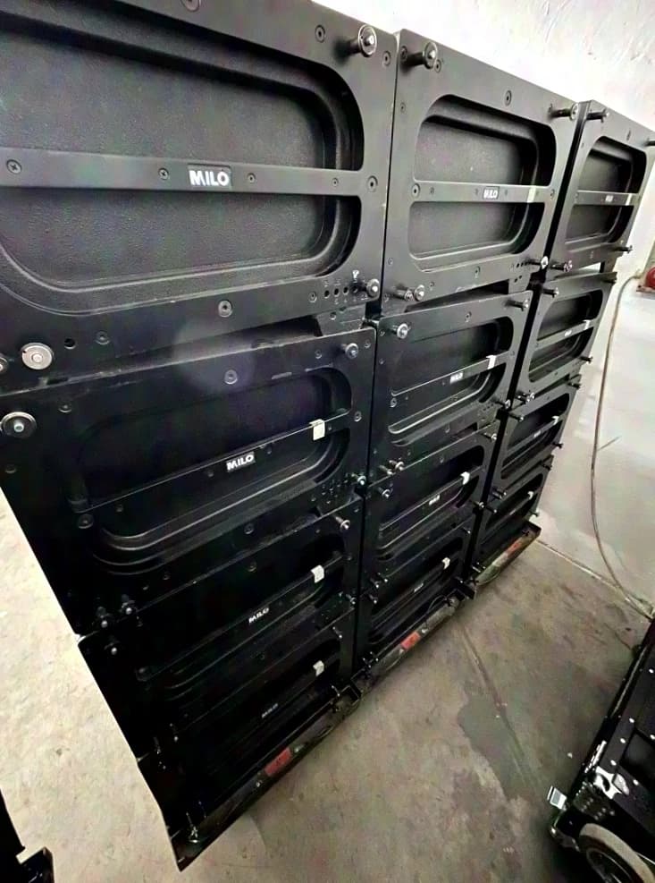 Meyer Sound Milo+700HP