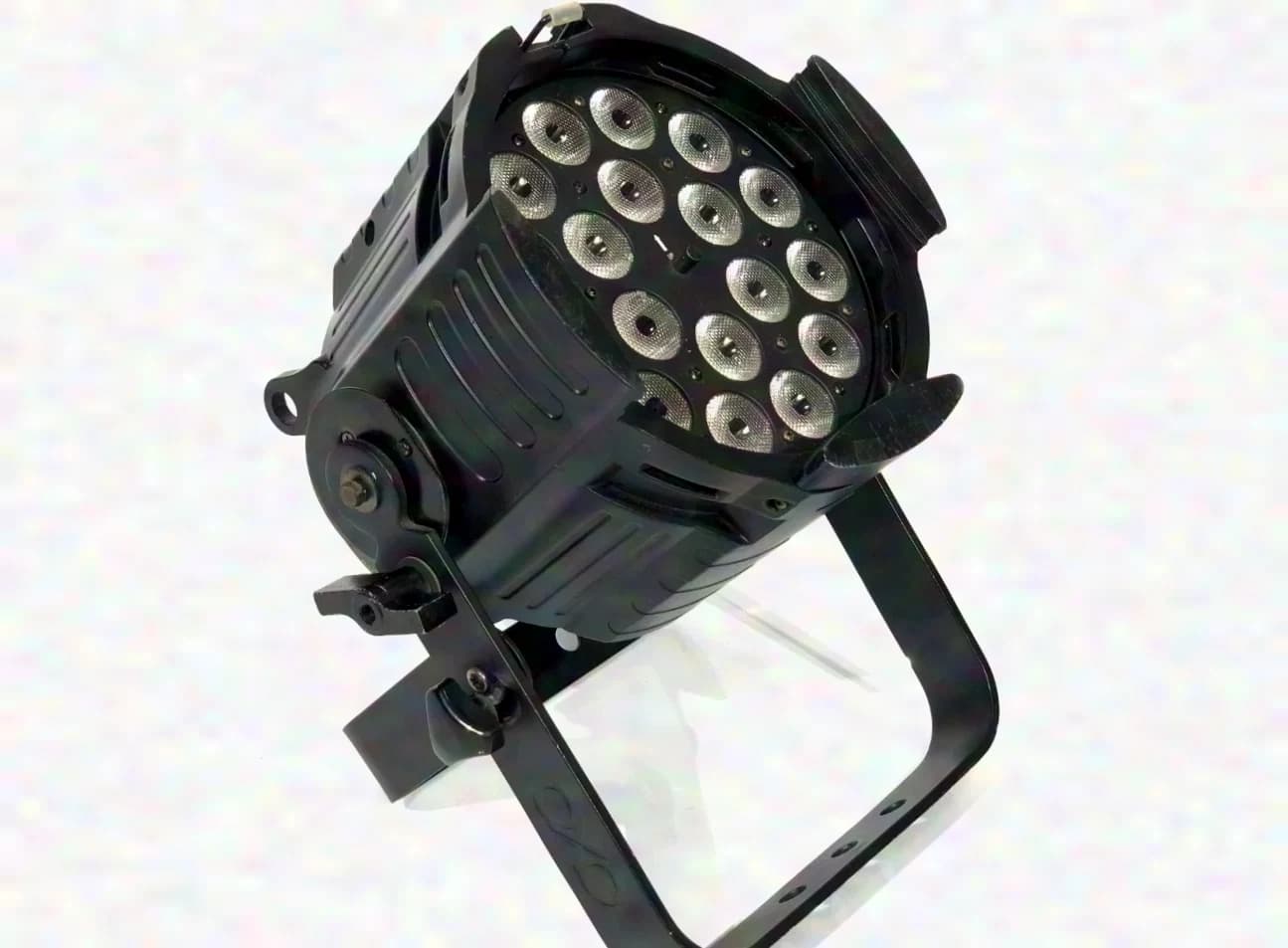 OXO ColorBeam 18 FCW