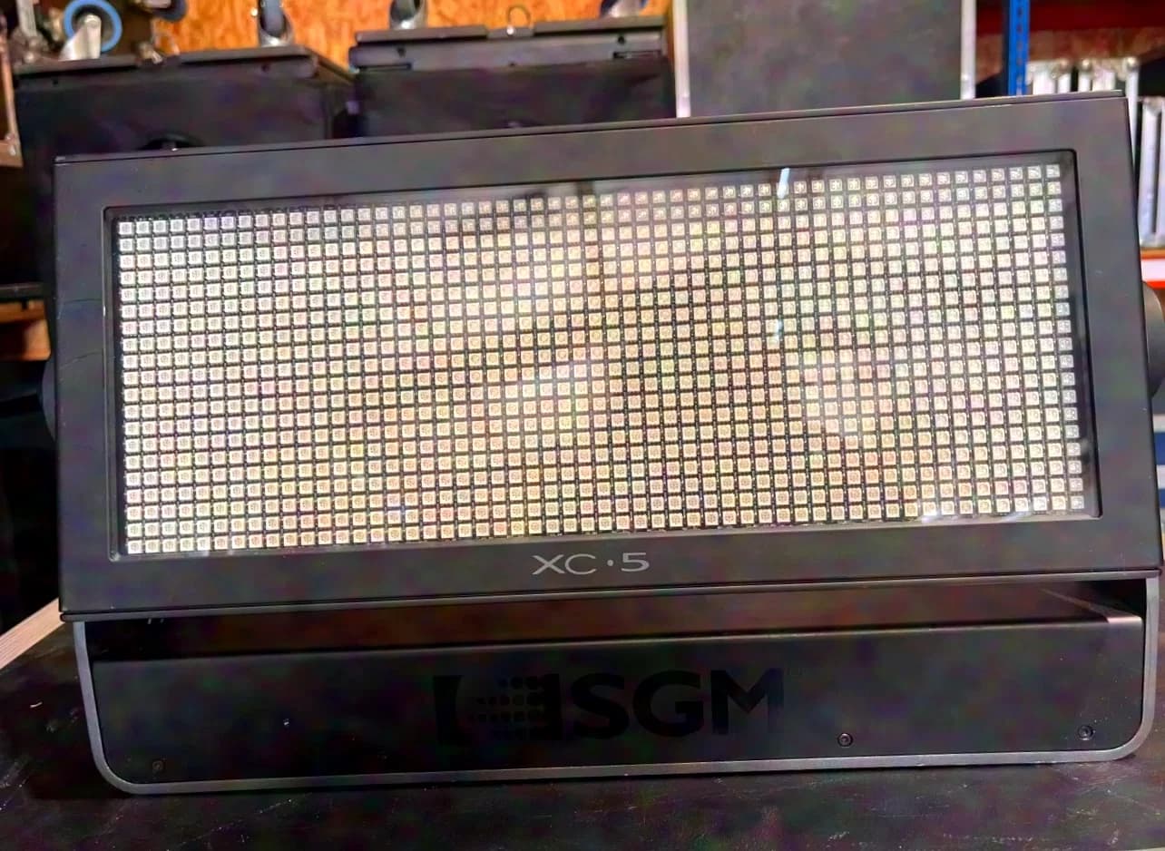 SGM XC5 LED Color Strobe