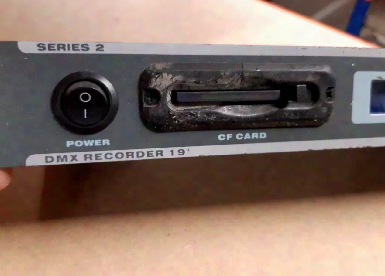 WORK DMx Recorder 19