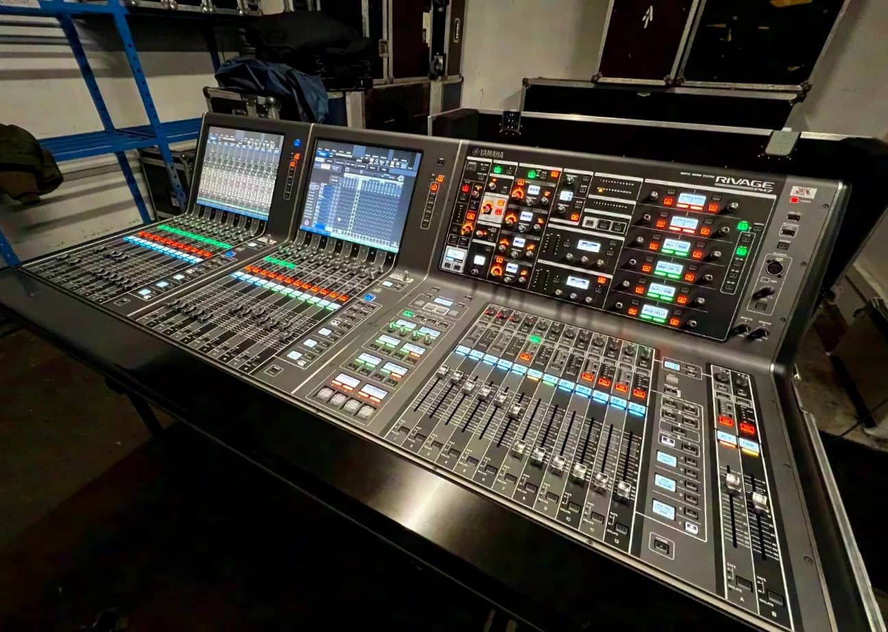Yamaha Console Rivage PM7