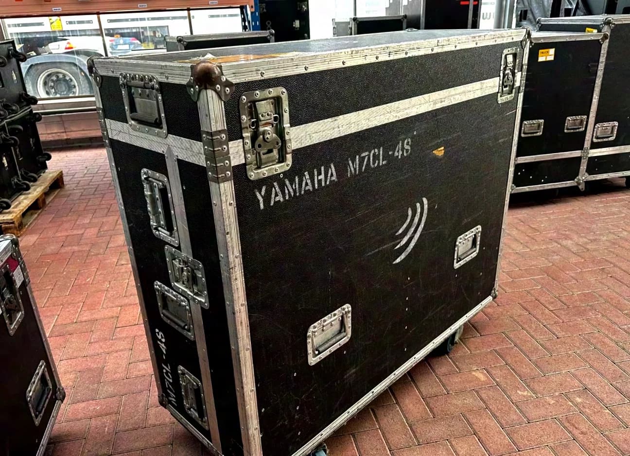 Yamaha M7CL-48