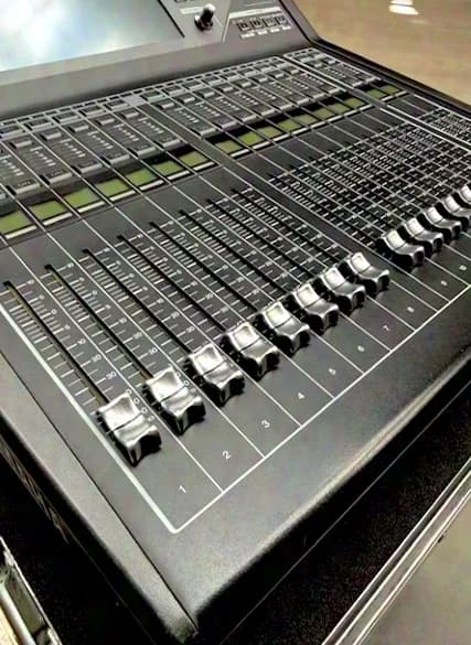 Yamaha QL1 + FC
