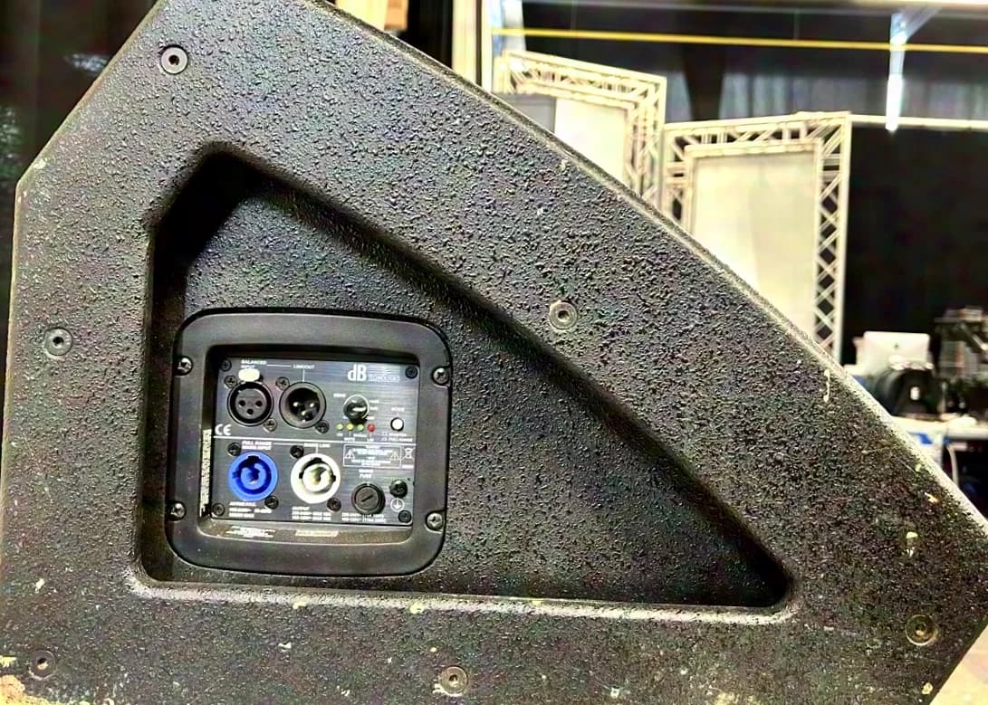 dB Technologes DVX DM15