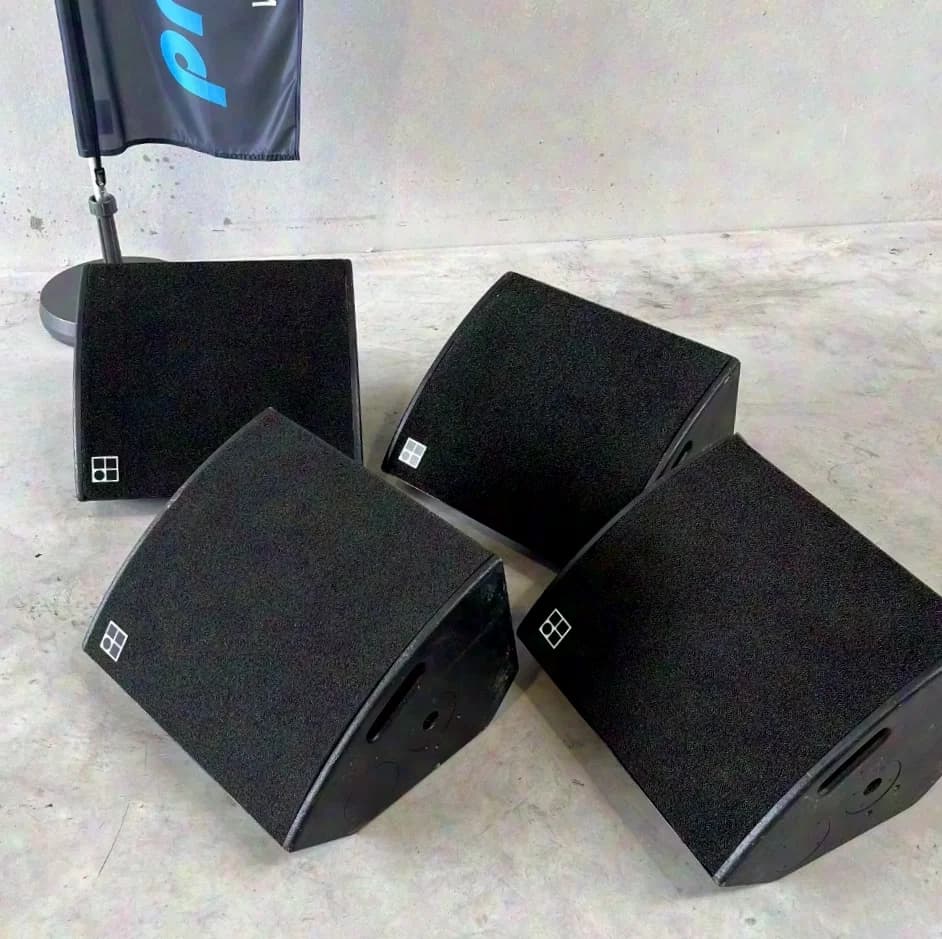 d&b Audiotechnik MAX15