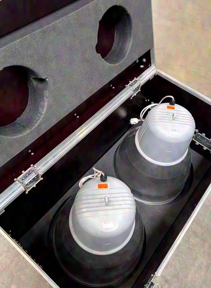 2x Dome 500 Pendelleuchten Industrie-Design Hallenstrahler inkl. Profi-Flightcase