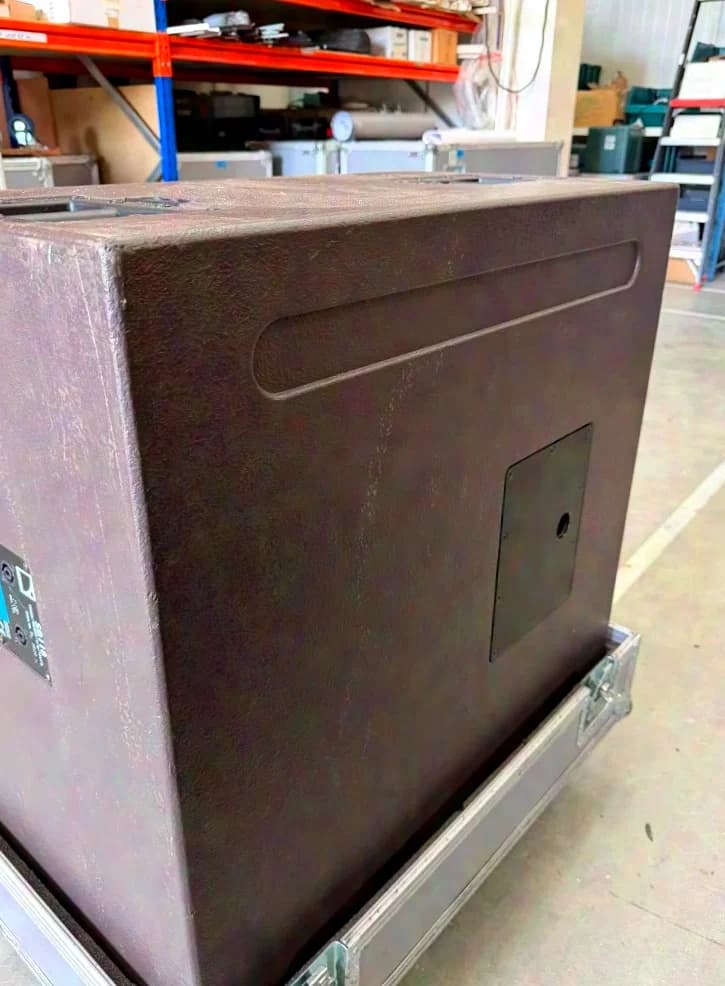 2x L-Acoustics SB118 Subwoofer inkl. Flightcase