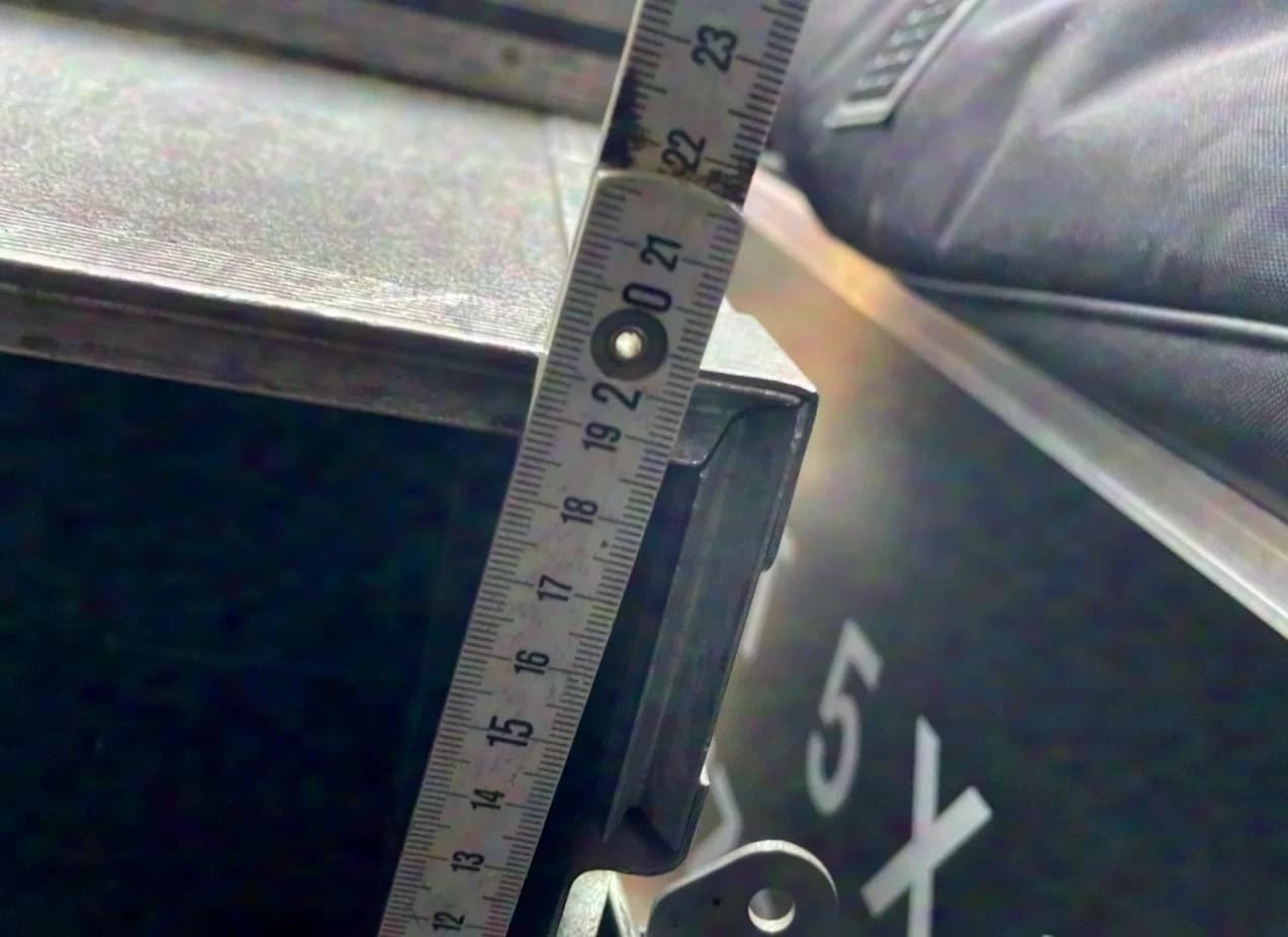 4 HE Rack Case