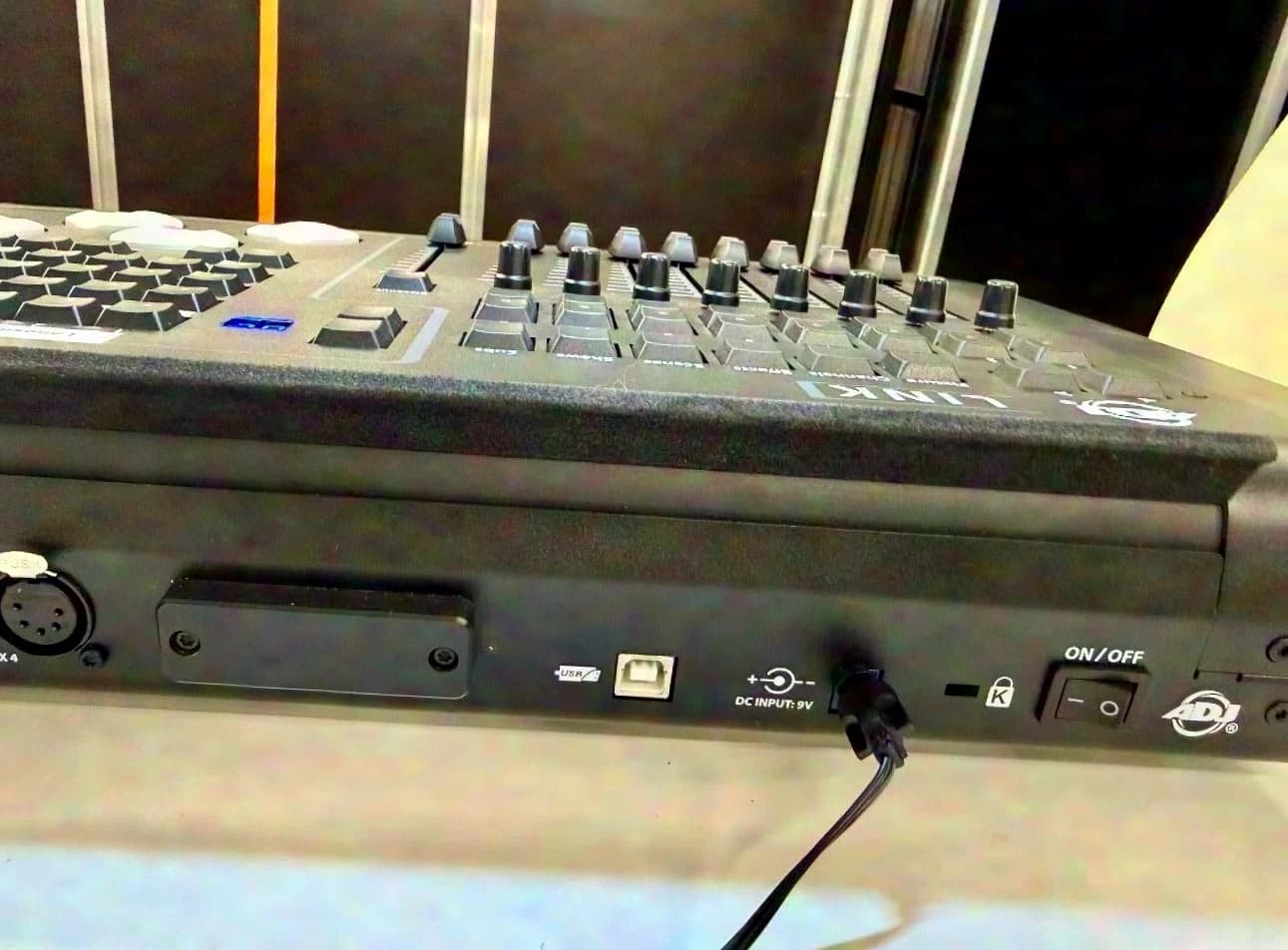 ADJ ADJ LINK
