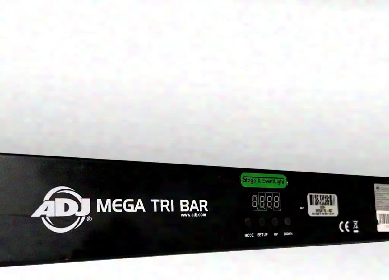 ADJ Paket mit 9x Mega TRI Bar RGB 3-pol 40°