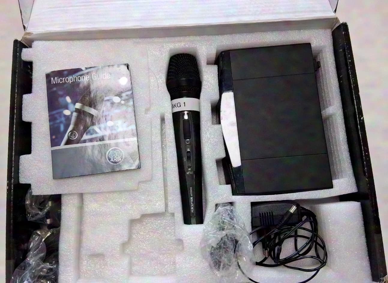 AKG Perception Wireless 45 Vocal Set SR45