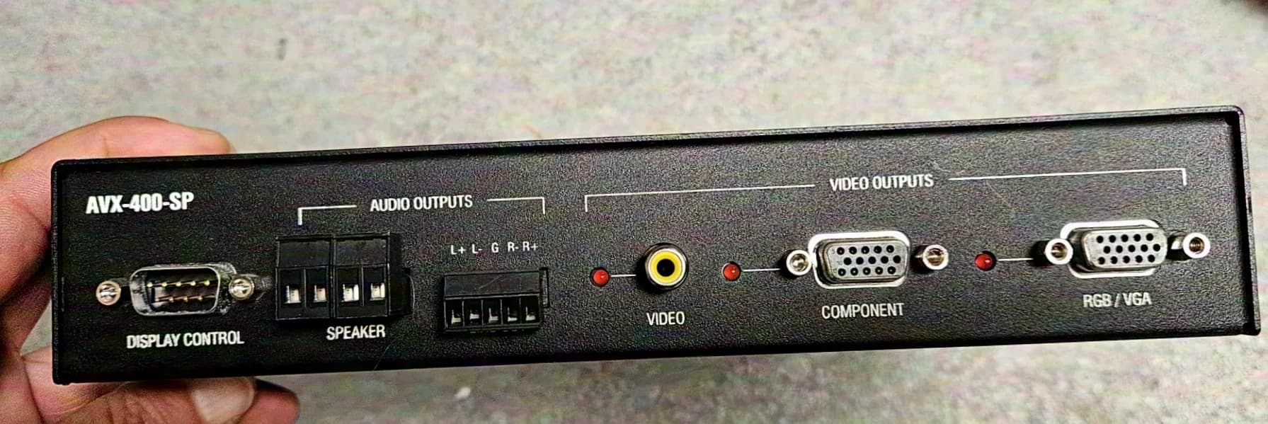AMX AMX, AVX-400 Twisted Pair Presentation Switcher