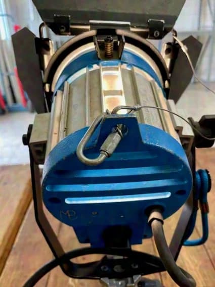 ARRI PLUS 300W Fresnel Kunstlicht Stufenlinse