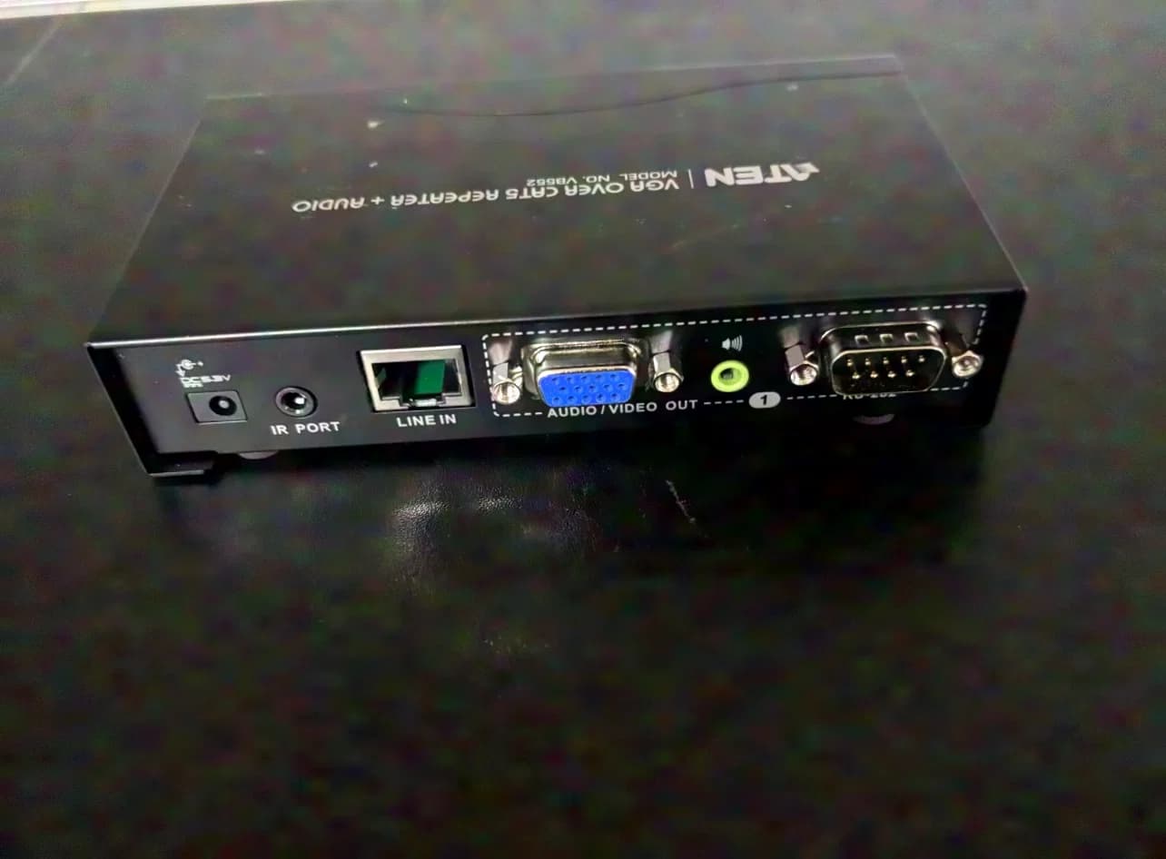 ATEN CAT5 Audio/Video Splitter VGA