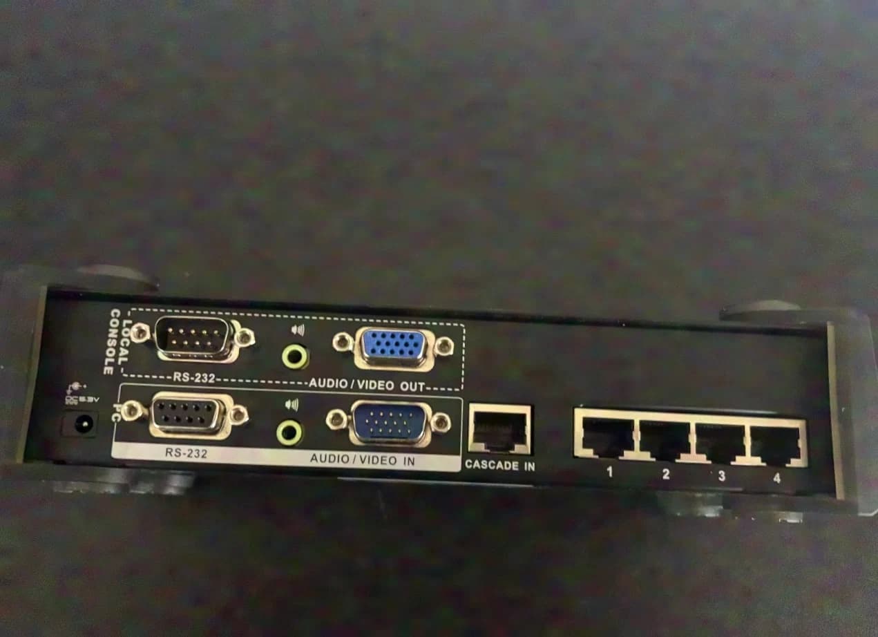 ATEN CAT5 Audio/Video Splitter VGA