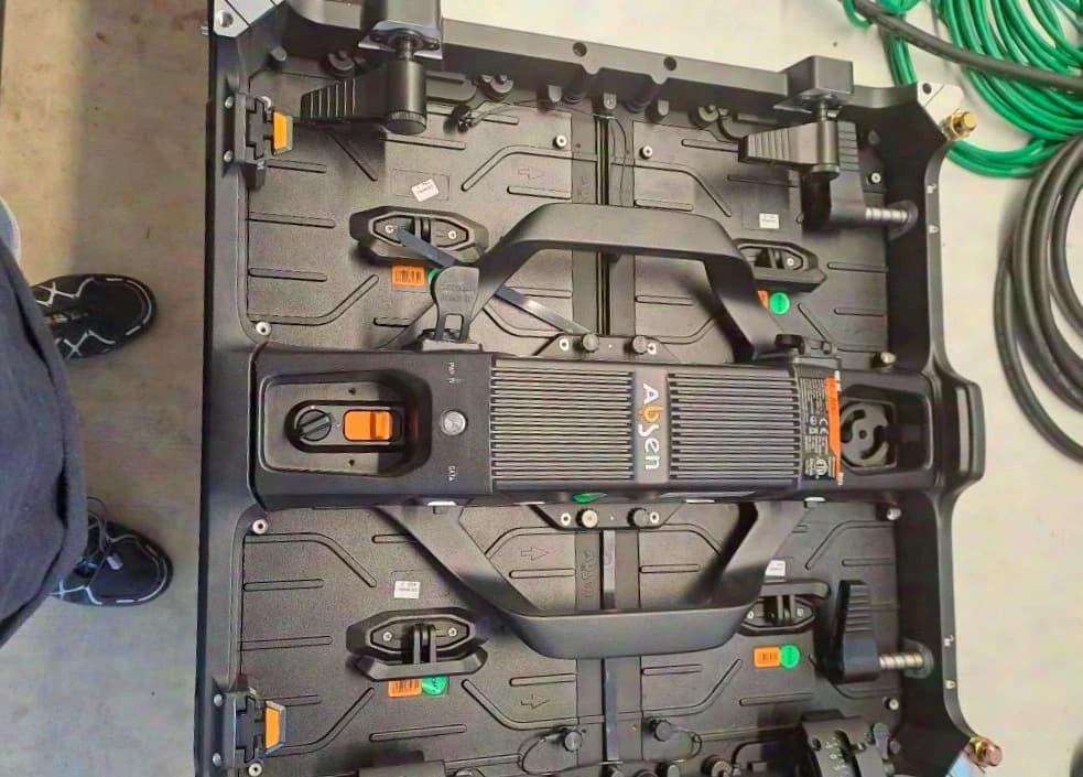 Absen polaris 3,9 pro