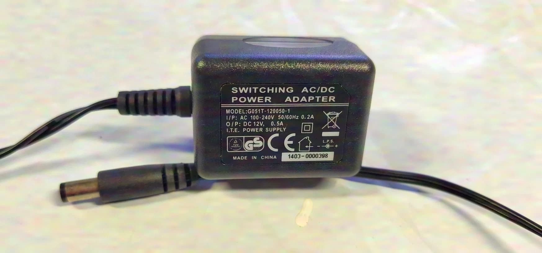 Adam Hall LED 19 Zoll LED Schwanenhals Racklight