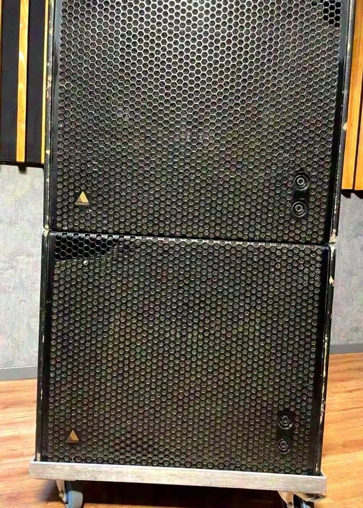 Adamson Spektrix Sub