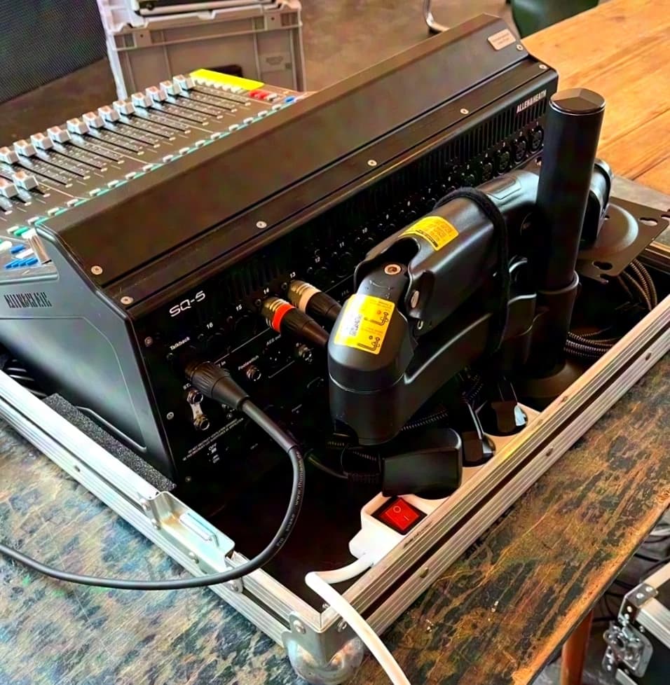 Allen&Heath SQ5 inkl. Case, Plugins und Zubehör