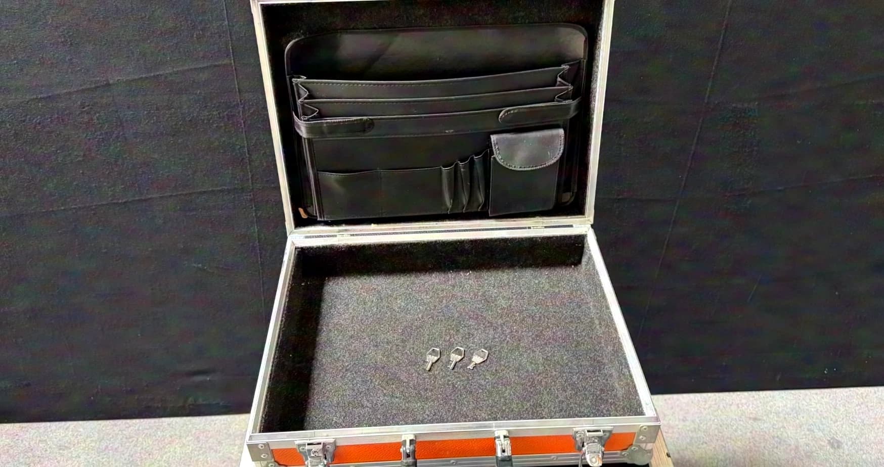 Amptown Cases Toolcase abschließbar
