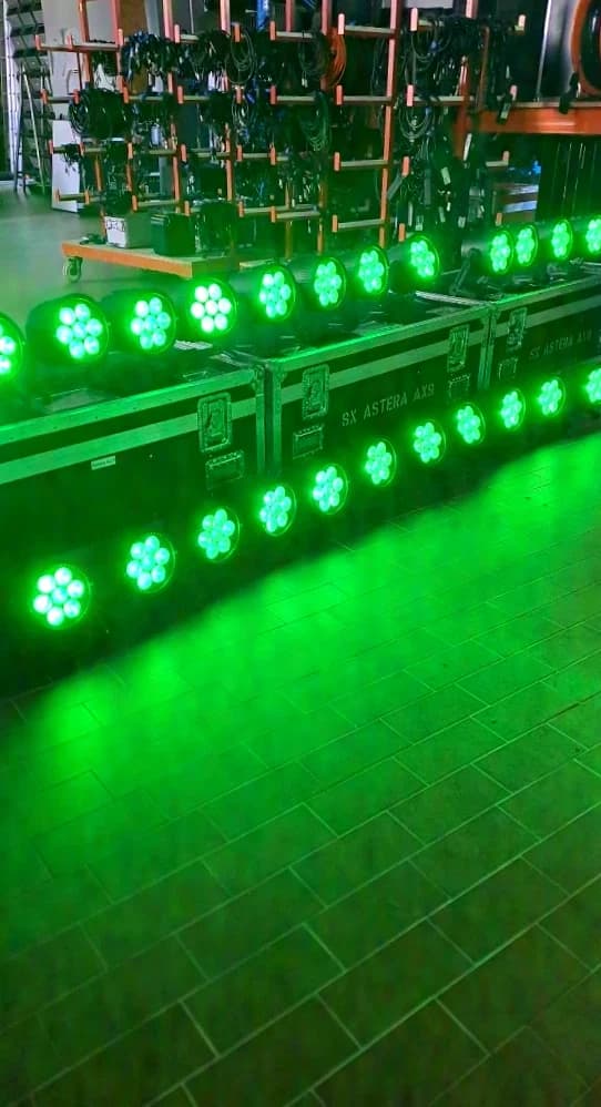 Astera Ax9 Akku LED Spot Set mit Case