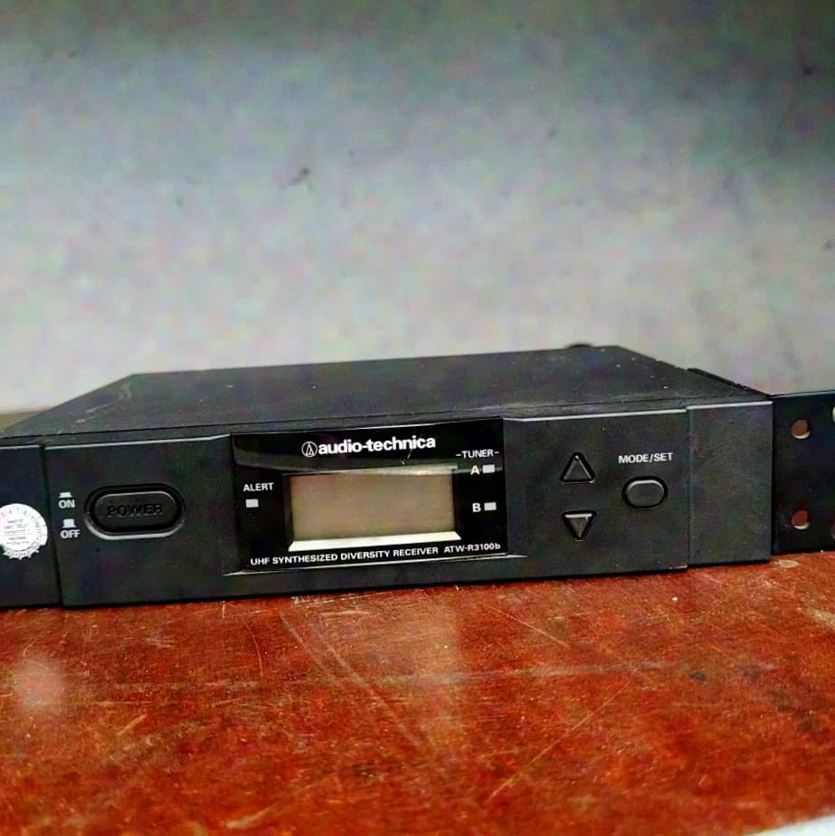 Audio Technica ATW-R 3100bG inkl. Handheld C4100 dynamisch Niere
