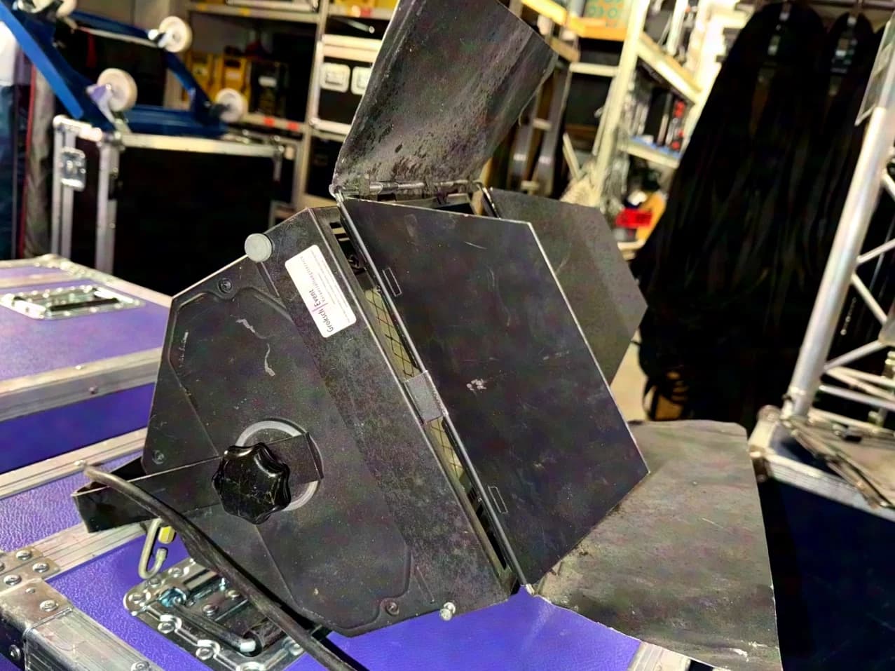 BELMA LICHTTECHNIK GMBH ОСТА 1000 Fluter