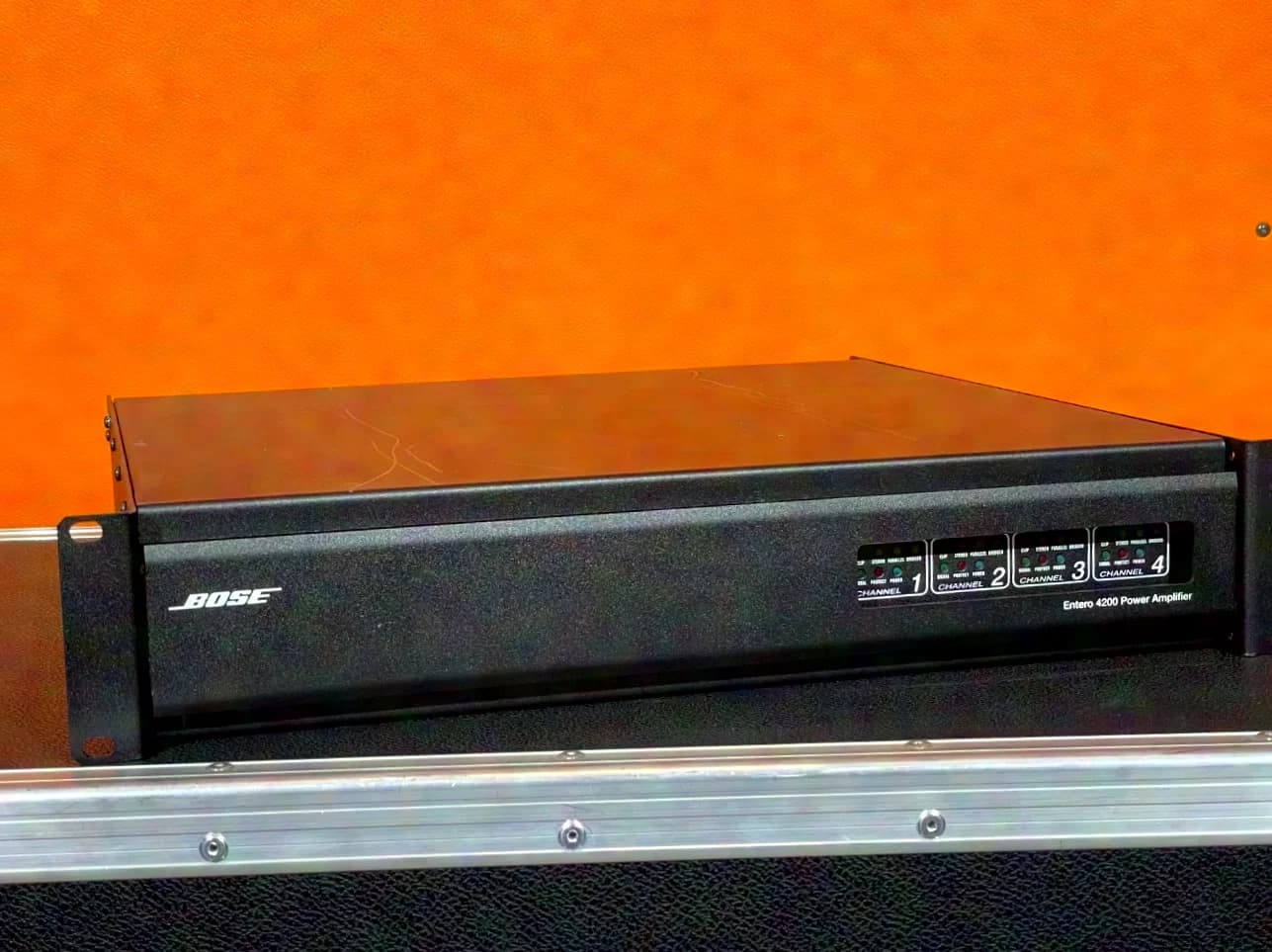 BOSE Entero 4200 - 4-Kanal Verstärker