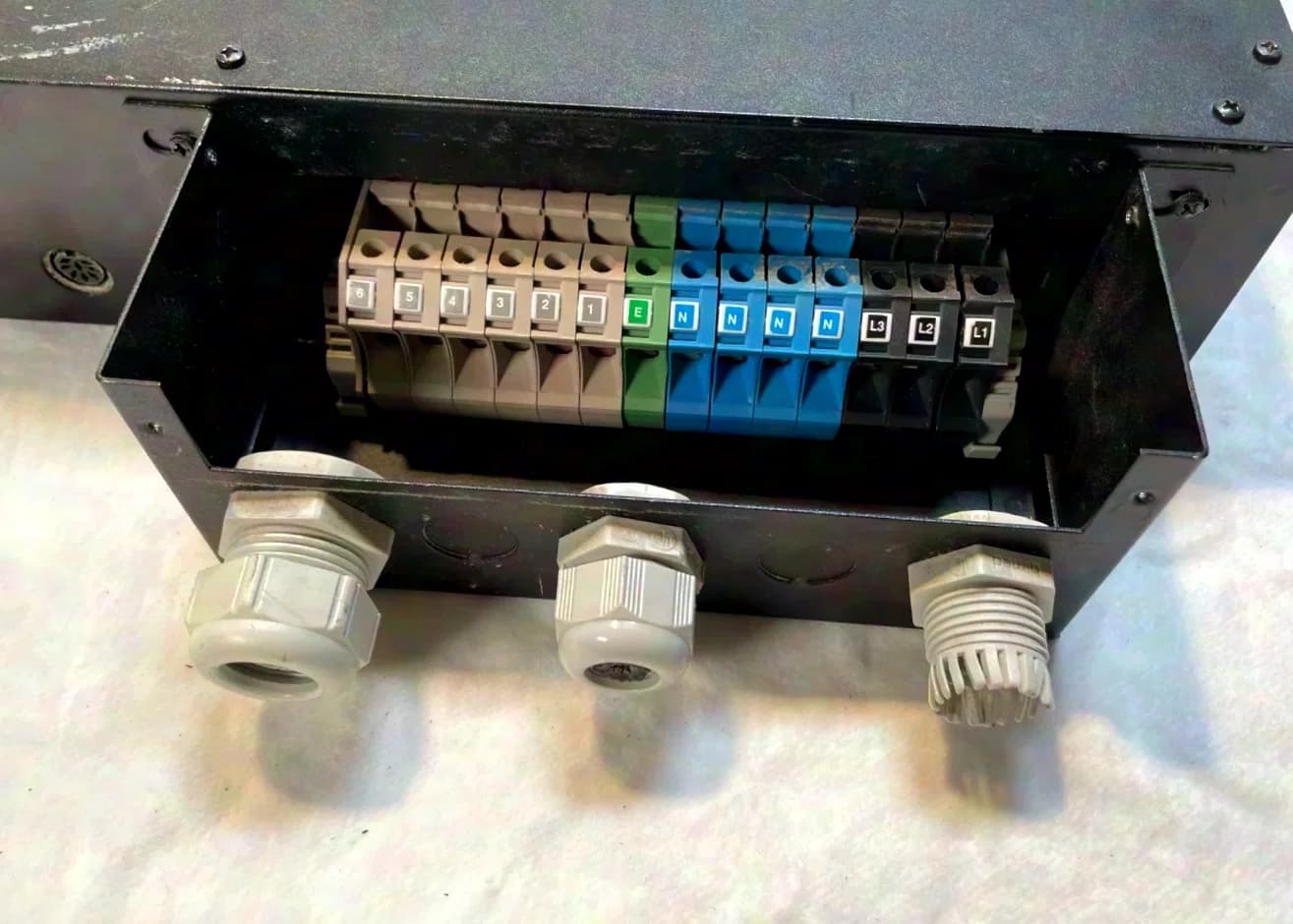 BOTEX DPX 620 6CH. DMX/Analog Dimmer