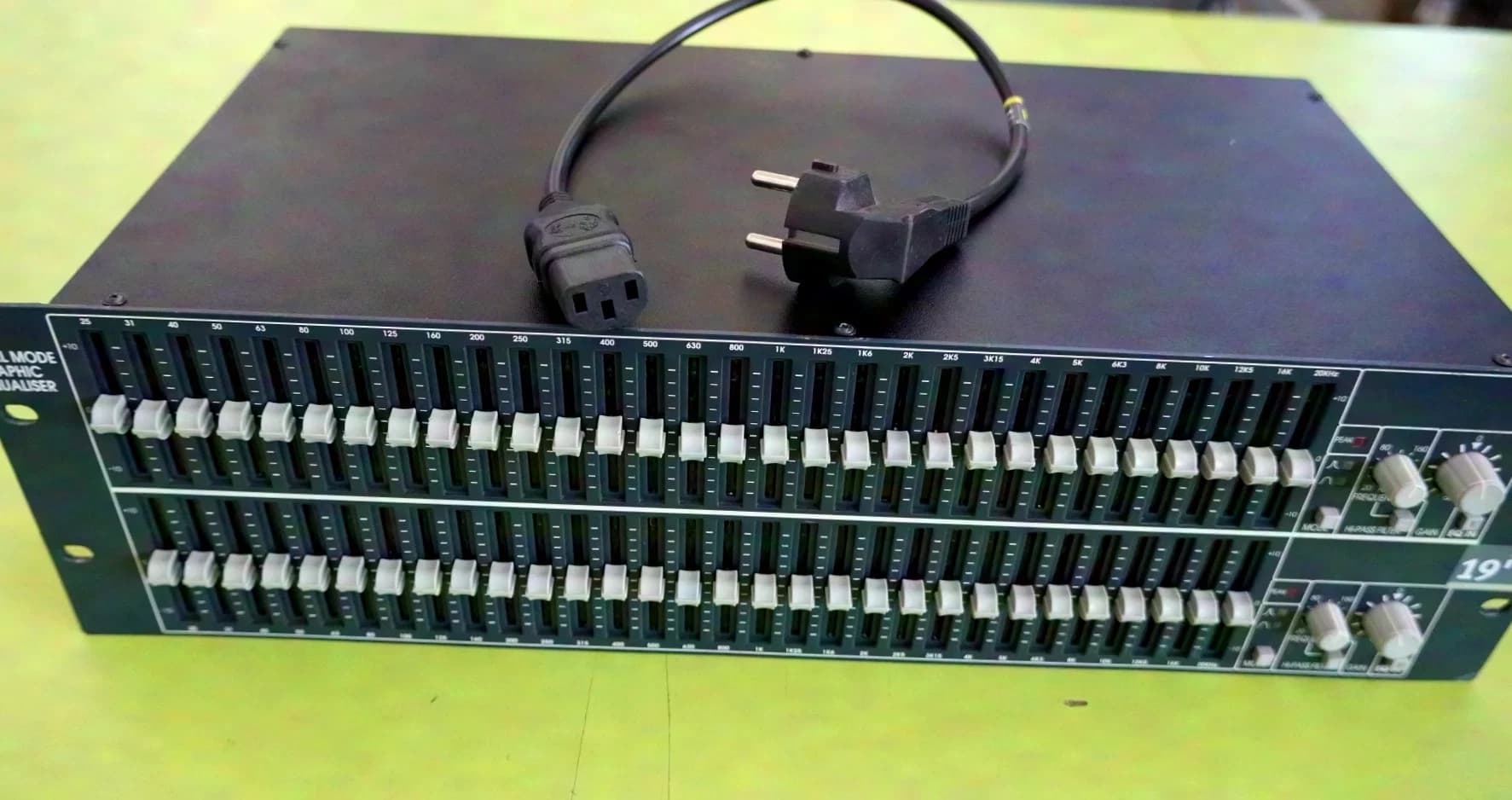 BSS FCS 960 - Grafischer Equalizer