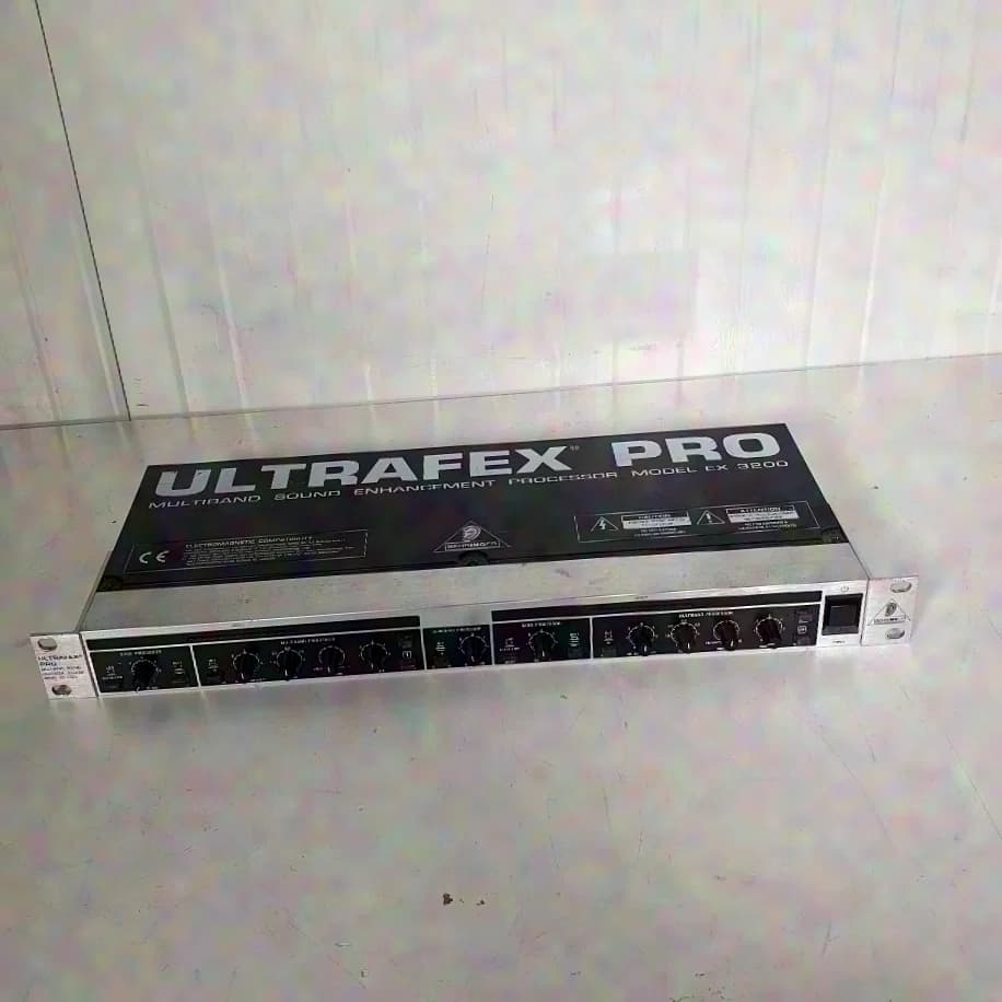 Behringer Ultrafex Pro EX 3200 - RET1121