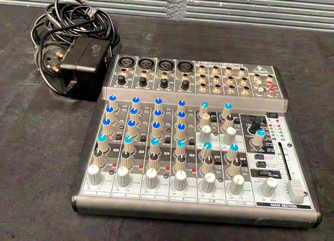 Behringer Xenyx 1202 fx