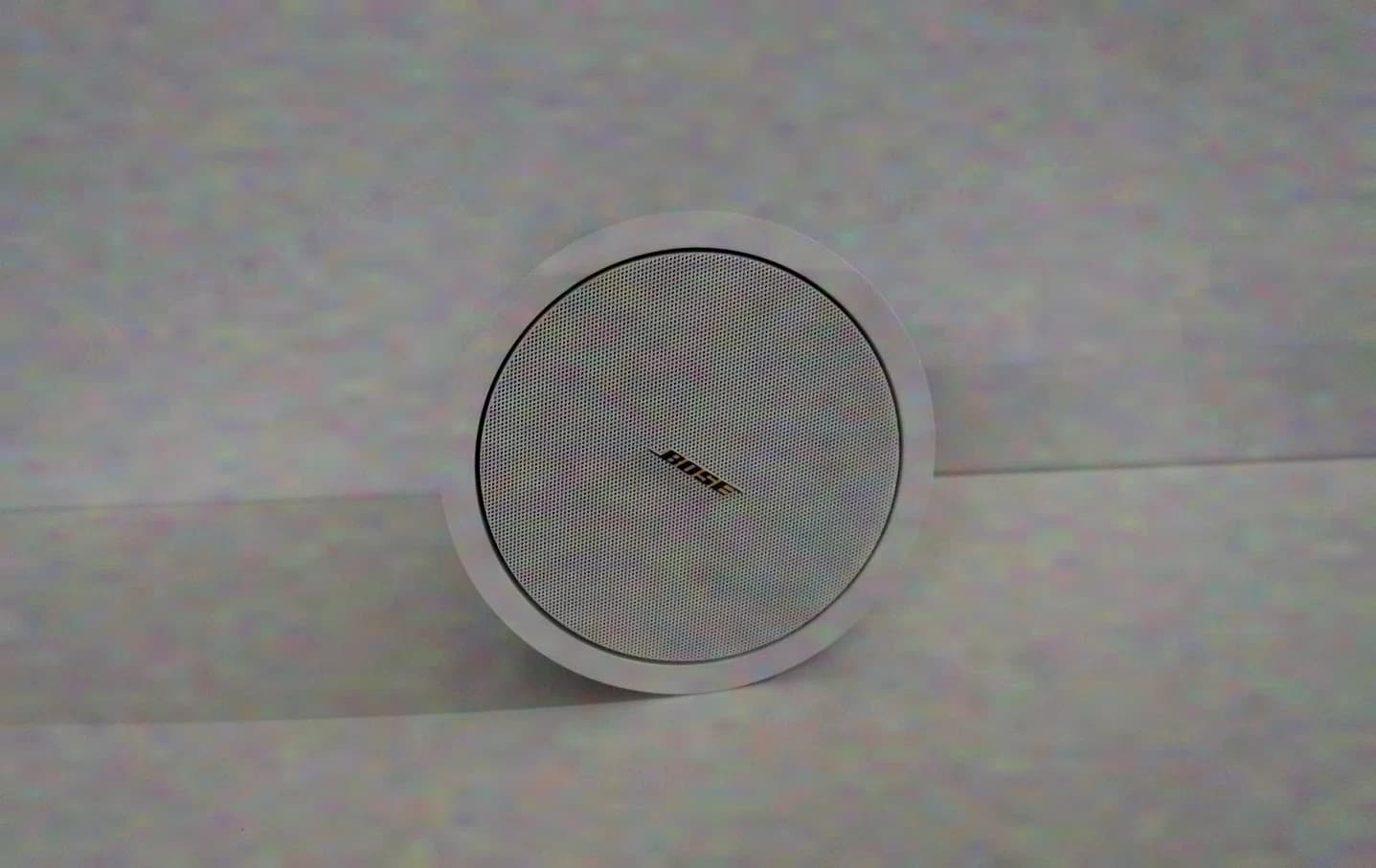 Bose FreeSpace Modell 32